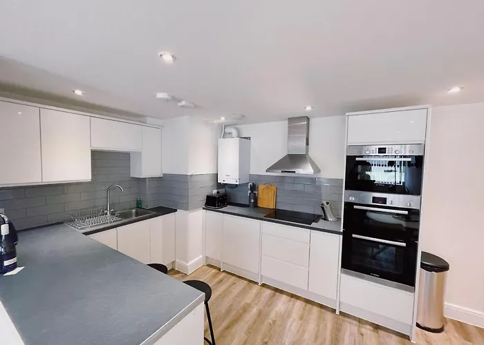 Prosper House Apartment 2